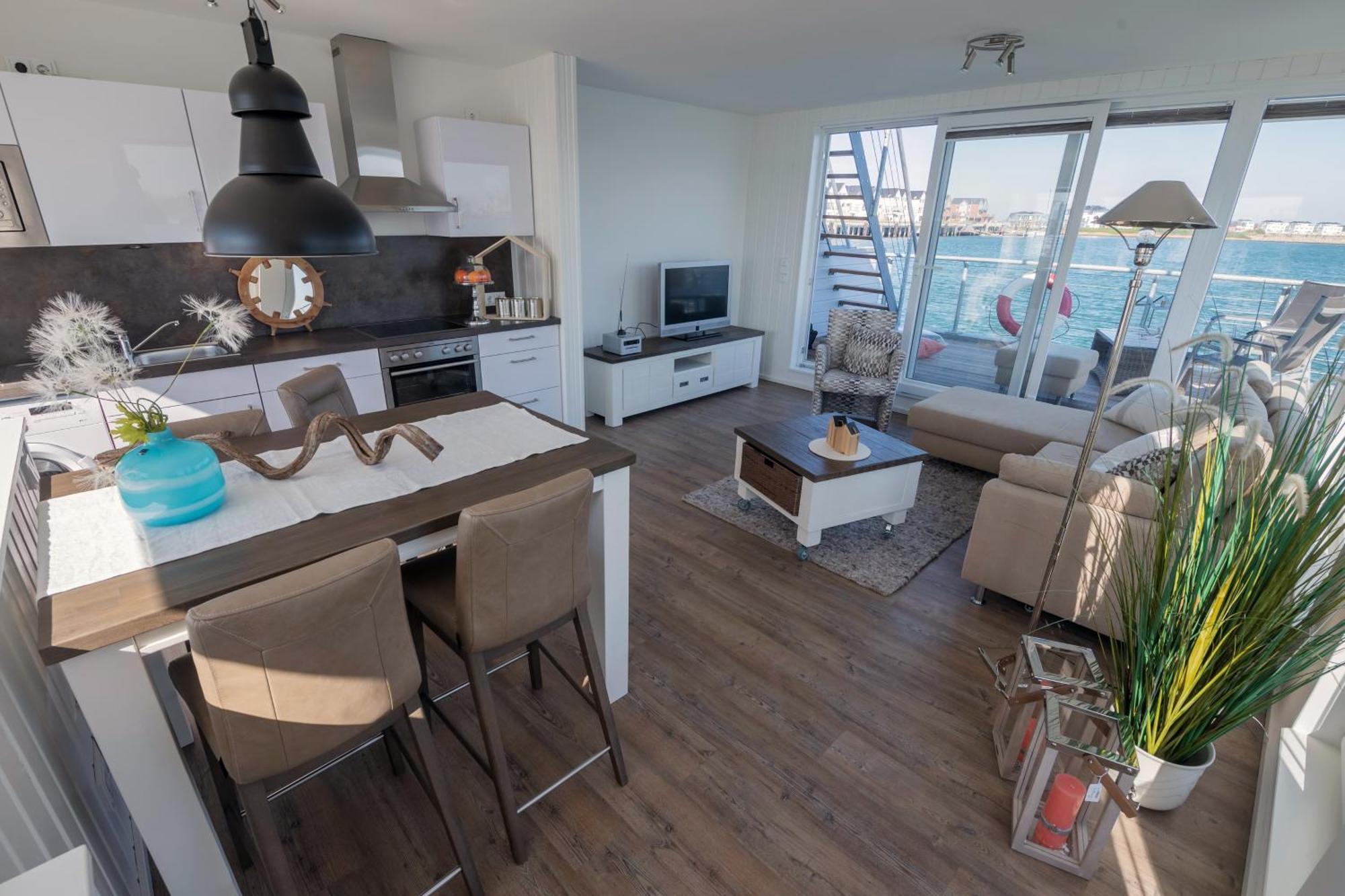 Schwimmendes Ferienhaus Antares One By Seeblick Ferien Oro, Rundum Wasser, Sauna Olpenitz Kültér fotó